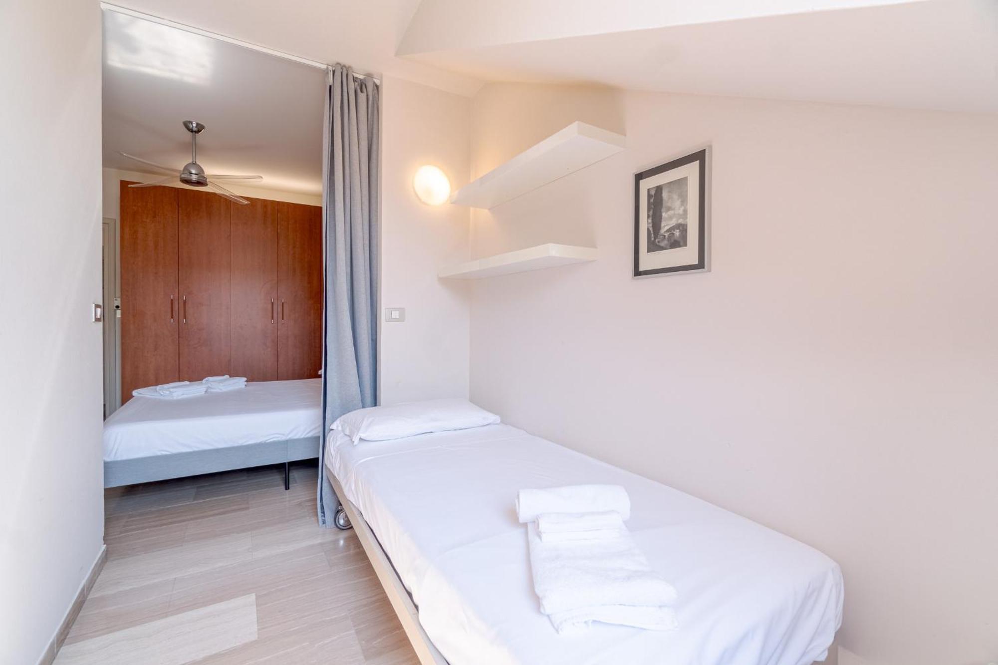 Casa Valeggio Attic Apt Few Steps From Porta Nuova Apartment Turin Bagian luar foto
