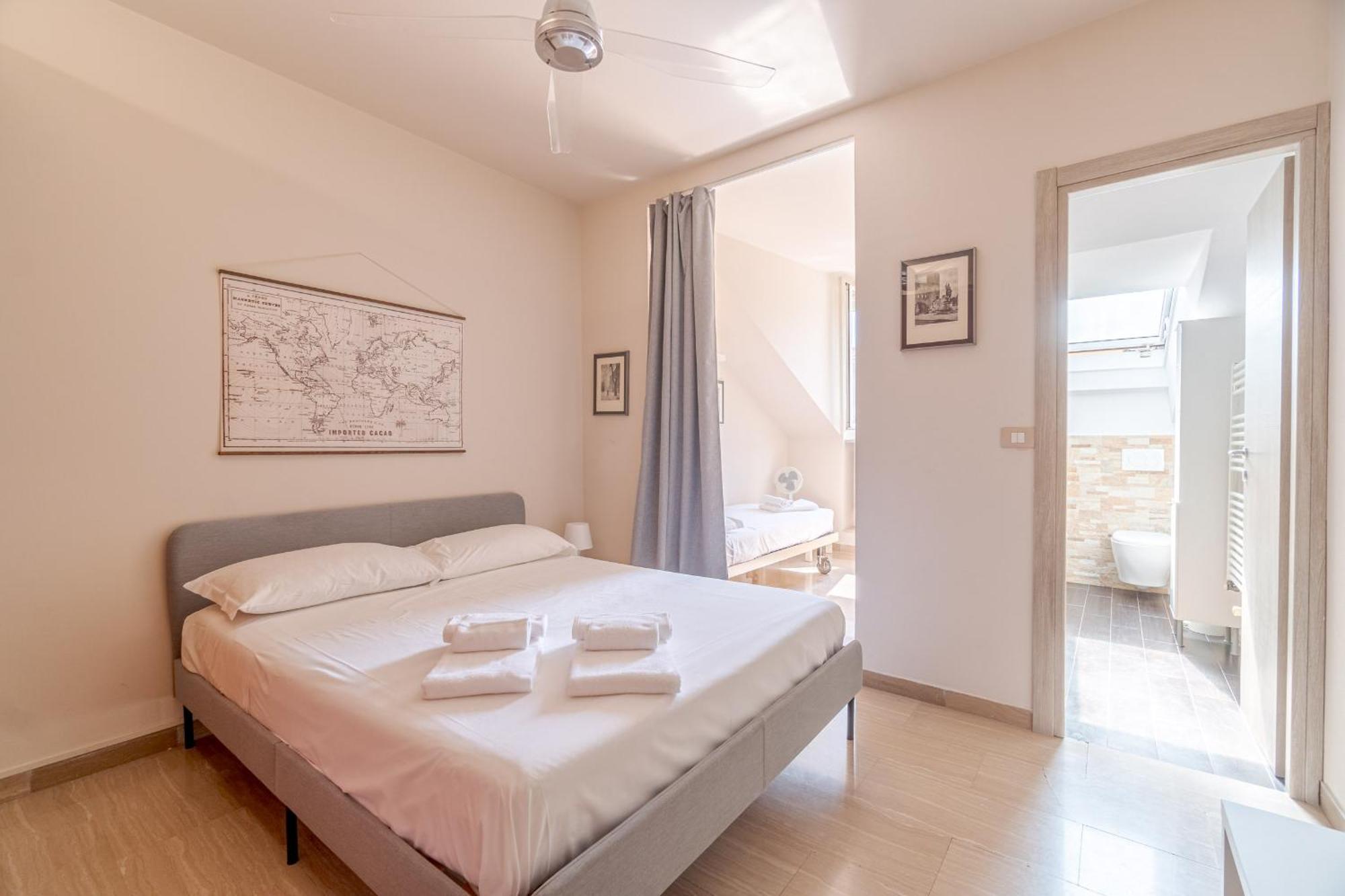 Casa Valeggio Attic Apt Few Steps From Porta Nuova Apartment Turin Bagian luar foto