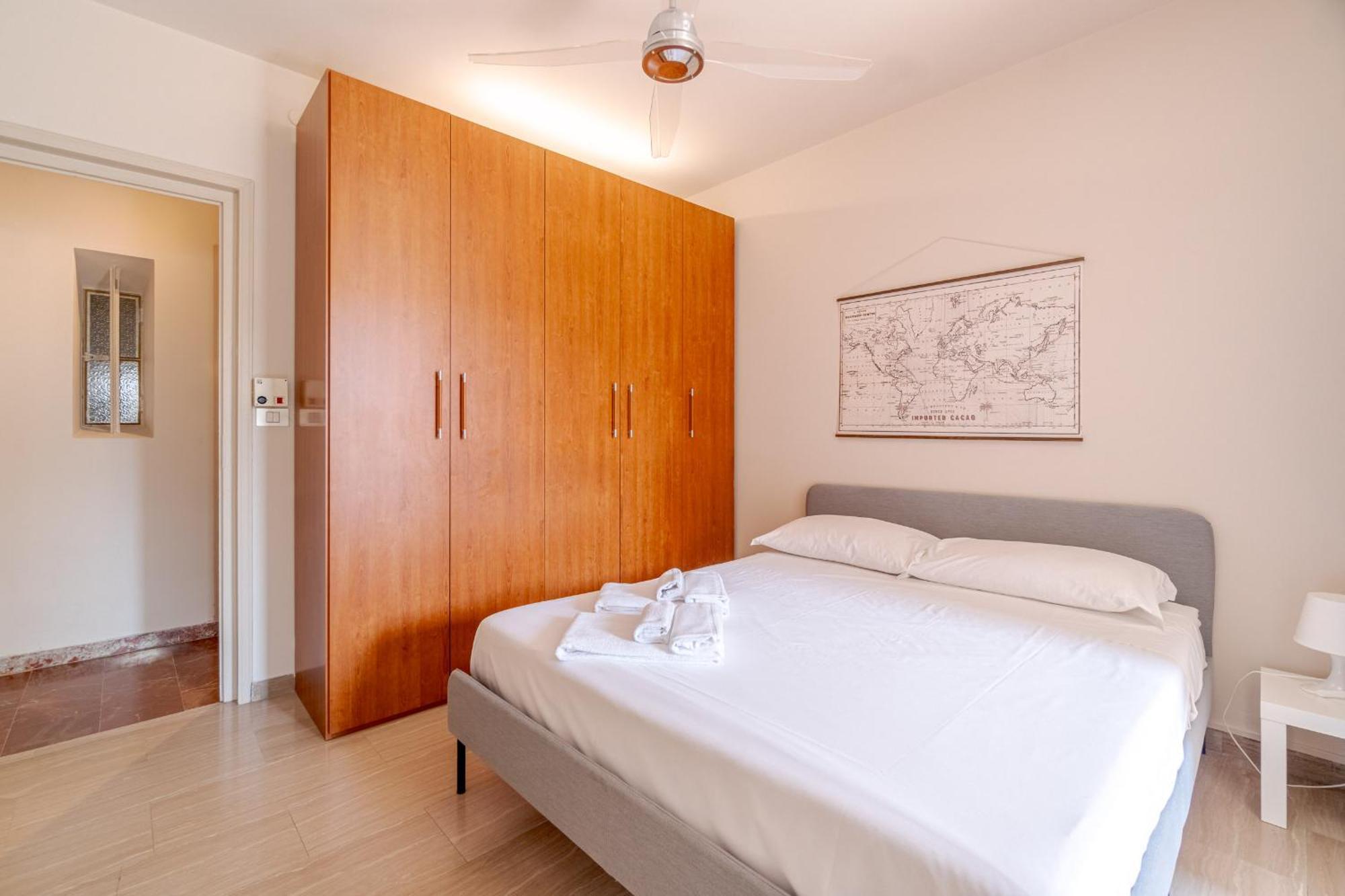 Casa Valeggio Attic Apt Few Steps From Porta Nuova Apartment Turin Bagian luar foto